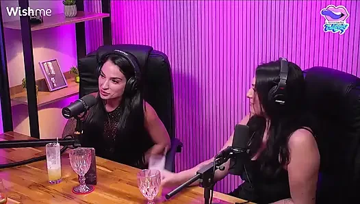 Podcast Seks Terpanas Yang Akan Kamu Lihat Hari Ini.