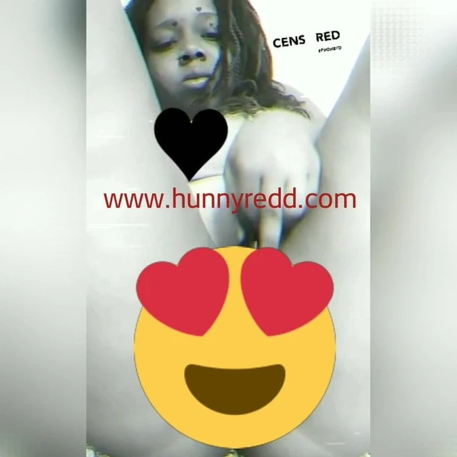 See my wet pussy