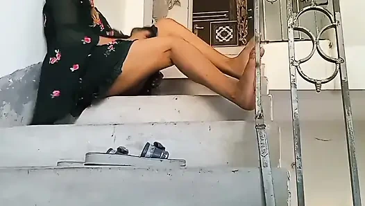 The Mechanic Fucked the Owner's Stepdaughter in the Bathroom