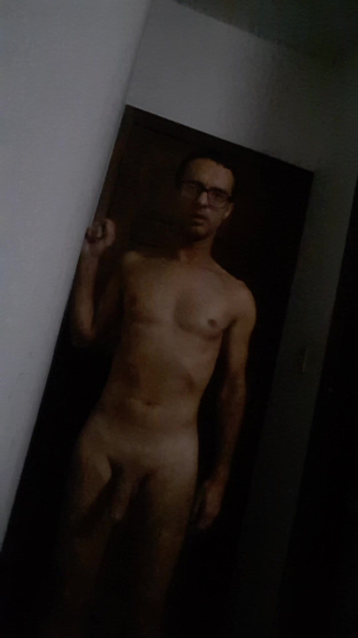 Amateur slim man masturbating in the dark