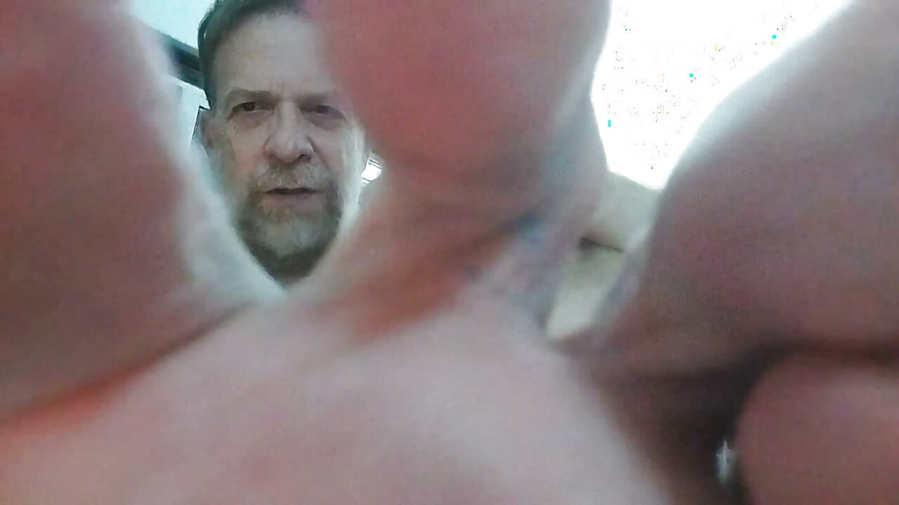 我收缩我的肌肉朋友