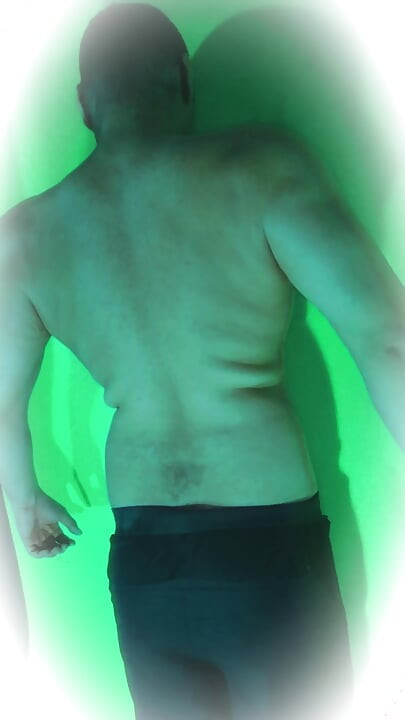 Green - Masturbation - Cristopher Rebellato - Big Penis - Vertical Video - Muscular