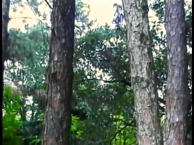 Sunburnt tranny Claudia Junior with big belons explored dude's button hole with her massive tool in the forest