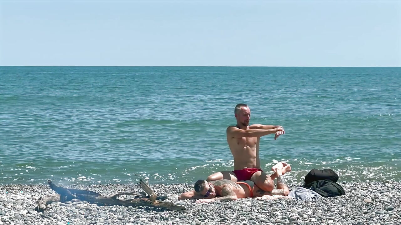 Horny guys have sex on the beach - cums multiple times in a twink's hole