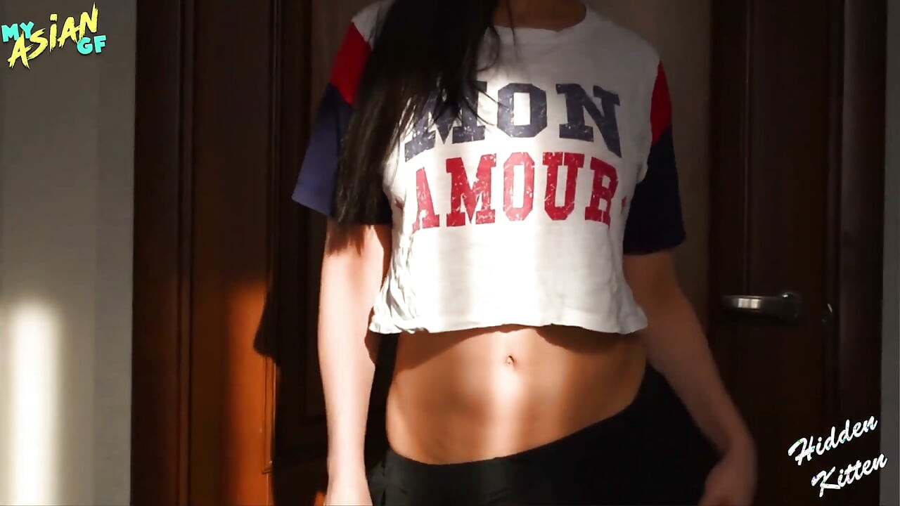 A Lovely BJ and Oral Creampie in the Afternoon
