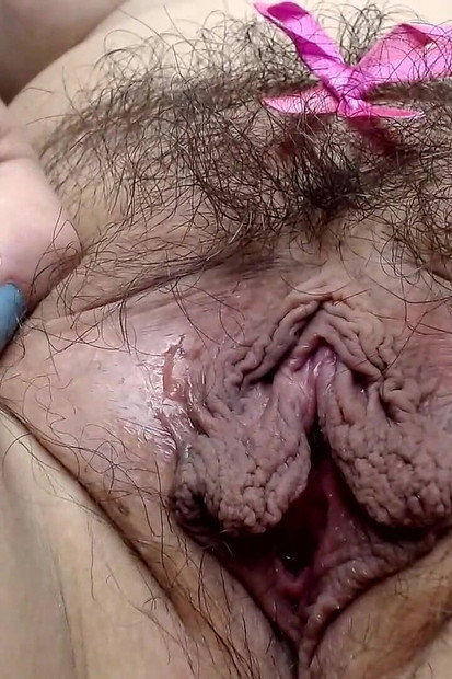 Big Sweet Pussy Lips Gape and Yank