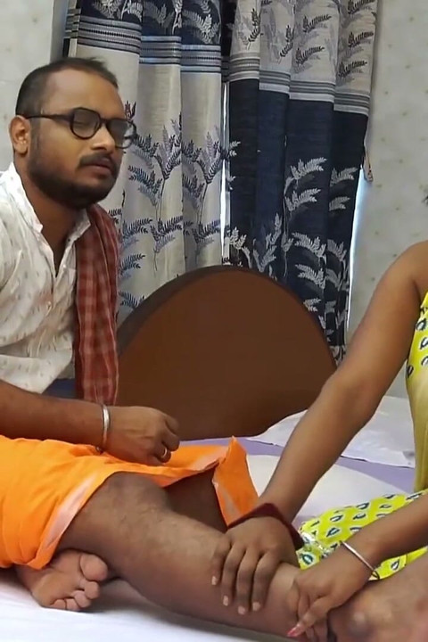 Desi Hot Kamwali Sex! Please Don't Tell My Wife