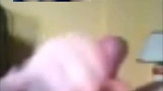 Kik livecam - perverseling kijkt toe hoe ik klaarkom op het slipje van mijn zus