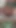 Orta yaşlı seksi kadın ayakları yukarıdayken rahatlıyor. Yumuşak ayak tabanları ve ayak parmakları açıkta. Ayaklarını oynatıyor.