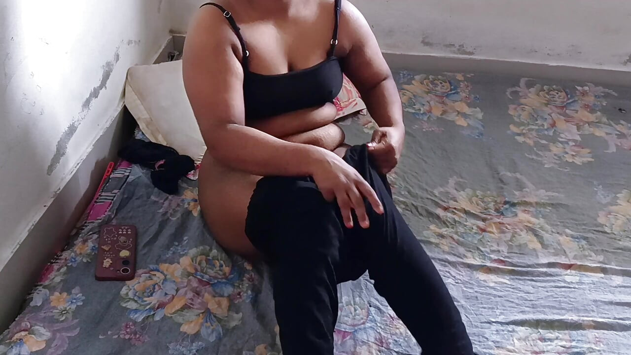 Bhaartiy desi klej garl oongli kar rahi aur hastamaithun kar rahi hai mms vidiyo