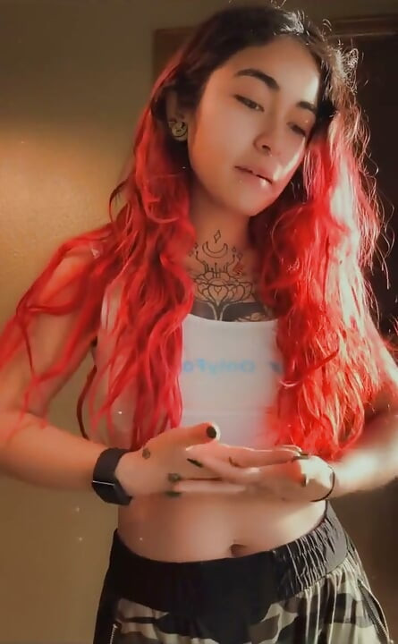 Hehehe Lil Update and Boobs!