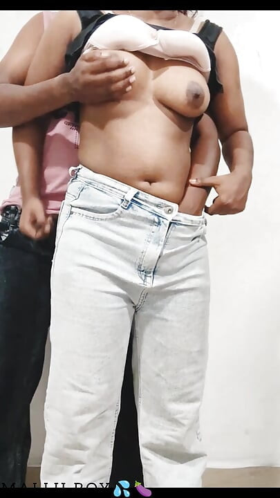 Gandi baat karne vaali parosi larki ko choda