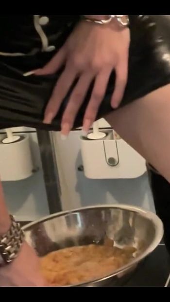 Miss Alessa Milano Feeding My Toilet Slave