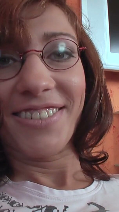 Casting Susi 34 aus Wuppertal will Pornostar werden | Clip 3