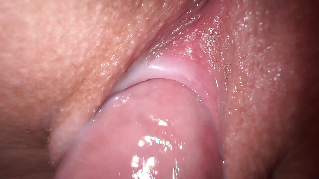 Fuck creamy teen roommate's girlfriend