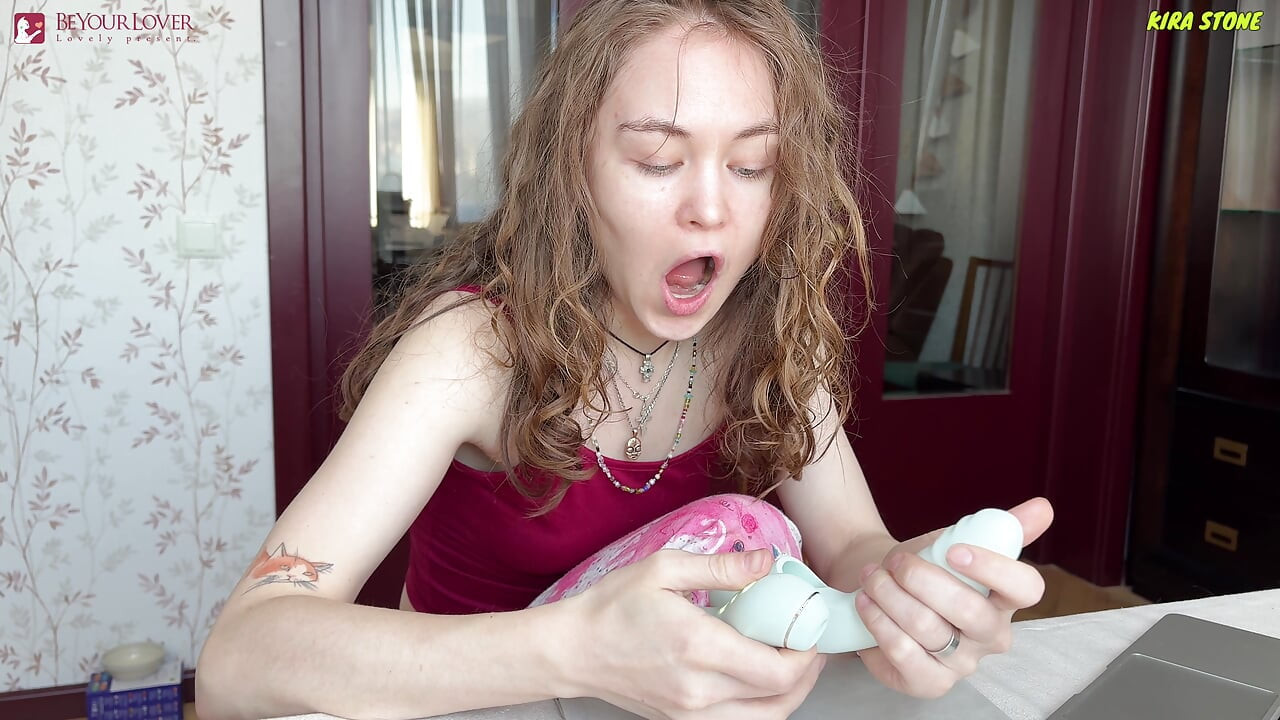 Beyourlover सेक्स हस्तमैथुन खिलौना: केइरा स्टोन का क्रैश टेस्ट और असली संभोग सुख