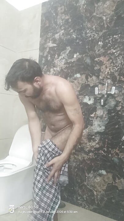 Indian desi man enjoy shower and masterbation show with neighbour police officer uncle pakistani daddy teacher army officer e gr