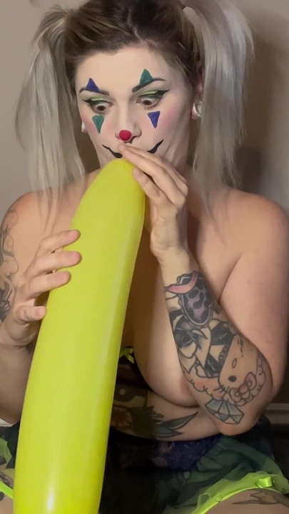 Squirting Clown Girl Masturbates with Balloons
