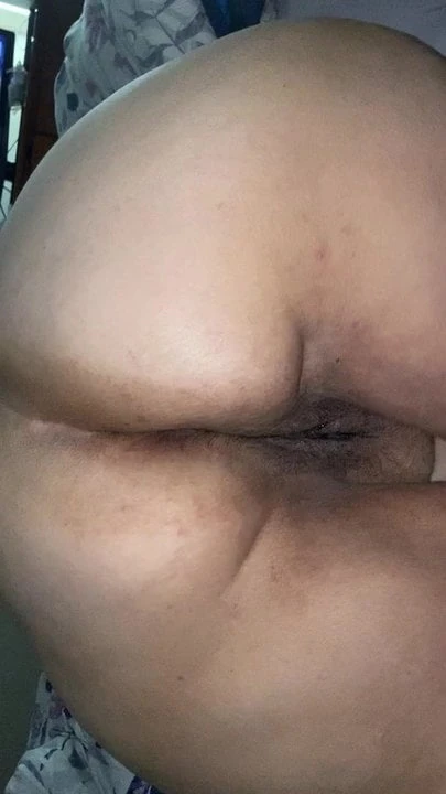 Hubby jacking off to me