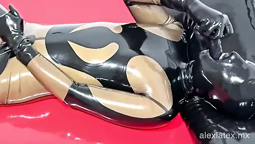 Dildo ile derin gırtlak eğlencesi, tam - alex lateks