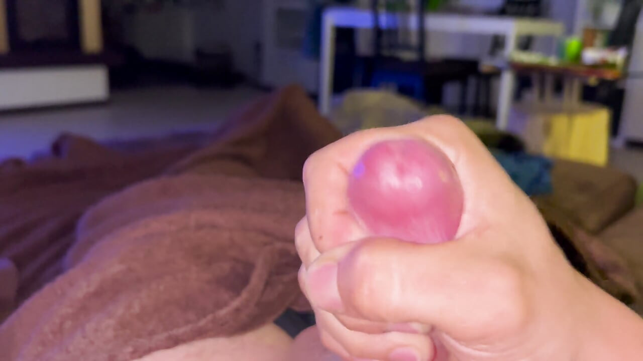 俺のチンコから手を振って