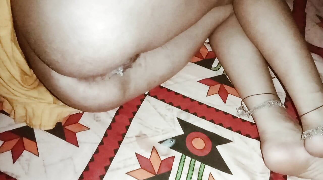 Desi seoska bhabhina devar pička mari viralna