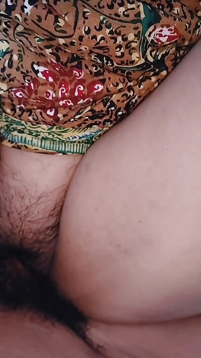 Bokep indo Hampir aja ketahuan suaminya