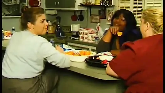 Patty parker si cewek super semok lagi asik muasin memeknya pakai mainan seks favoritnya