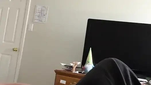 Foreplay dan solo bareng si pelacur modern