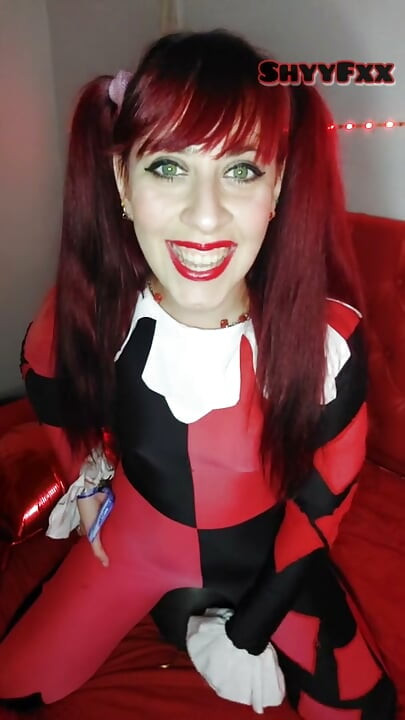 Shyyfxx Harley Quinn Celebrates Her Birthday and Sends the Joker to Her Neighbor JOI Roleplay