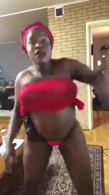 Madam ntep twerk session
