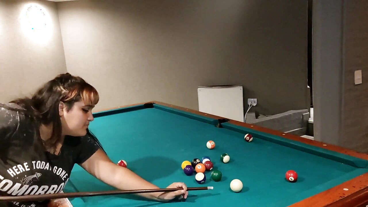 I let my butt get ripped after losing a pool game, they make me cum several times!!