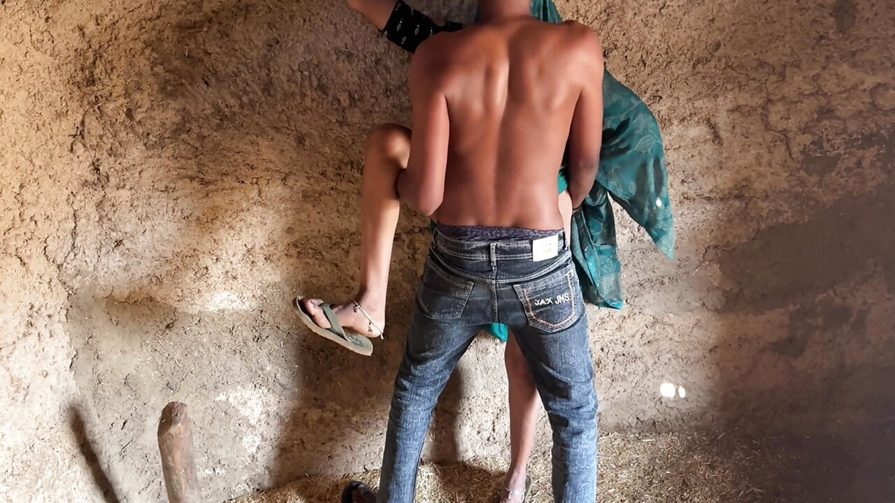 Soteli stepmother ke shath injoy outside