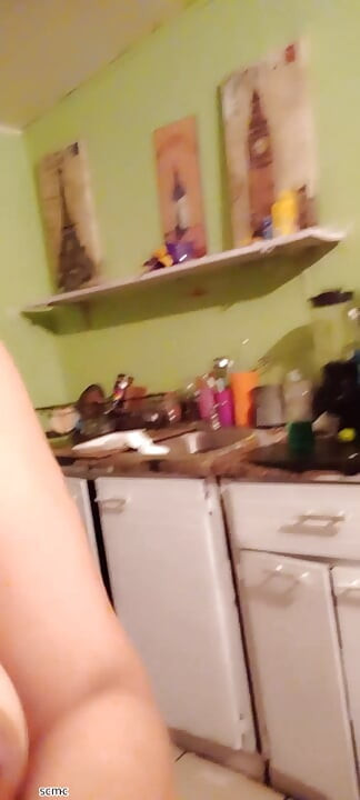 Blonde Cums