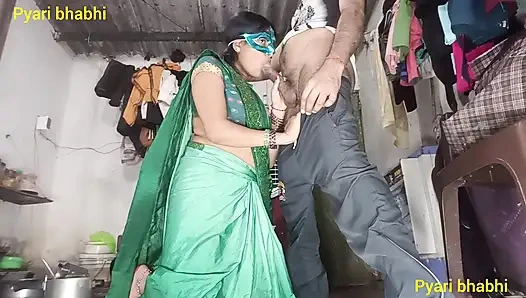 Трах киски задницей, член, сосание киски, сосание груди, сосание молока из груди и сидение на члене раком и лежа прямо на хинди аудио