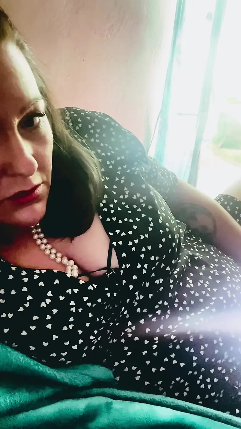 Hotwife Confession: Teasing My Cuck with BBC Fantasies