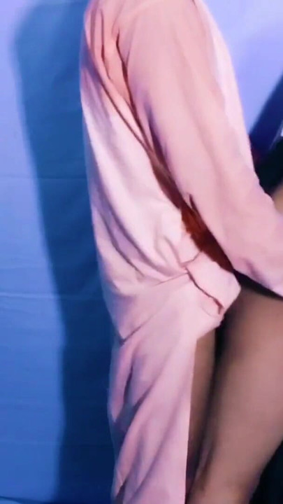 Bangladeshi Stepmom fuck by older stepson at bedroom feat | Clip 1