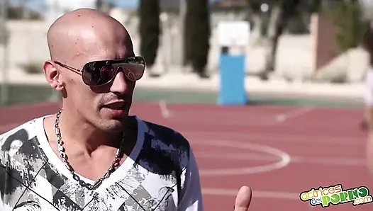 Ngentot lapangan basket