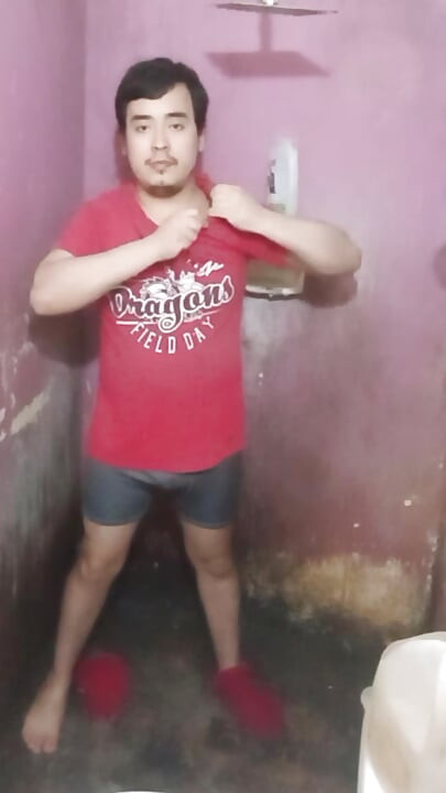 İsa boksörde penisini çekiyor 162