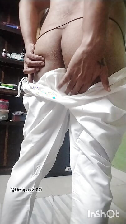 एक और भारतीय पोशाक