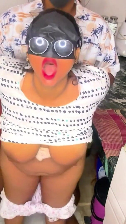 Aughty Desi Bhabhi Chudai - gorąca szwagierka fucked ciężko przez szwagra 4K | Klip 1