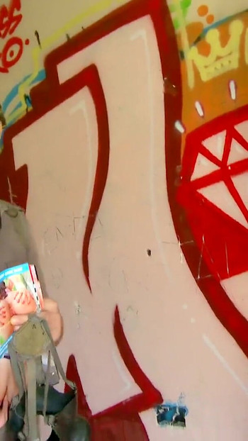 Iconic moment from "Hunter finds brand new girl in an abandoned house and they end up fucking"