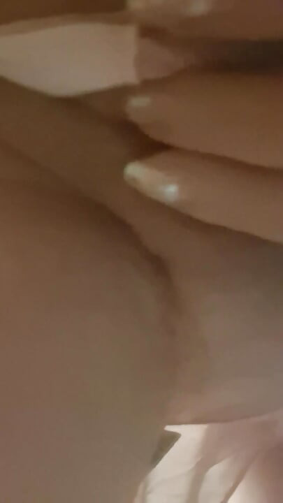 Treat me as sweet as my pussy