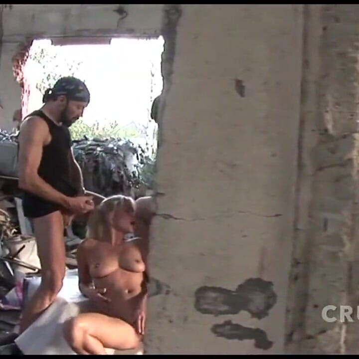 Hete latina hoer zonder condoom geneukt door Twink 20-jarige met xxl pik 3