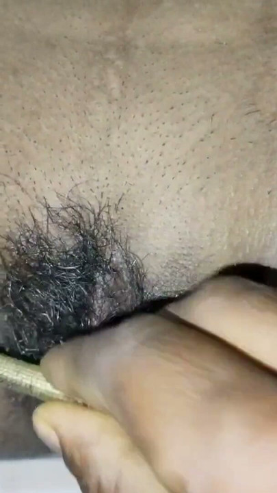 Sister-in-law did a cool cleaning by making her pussy hair | Clip 2