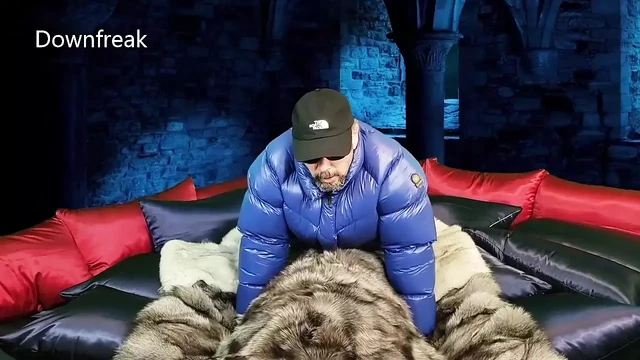 Hump and Cum Fox Fur Blanket With Down Jacket