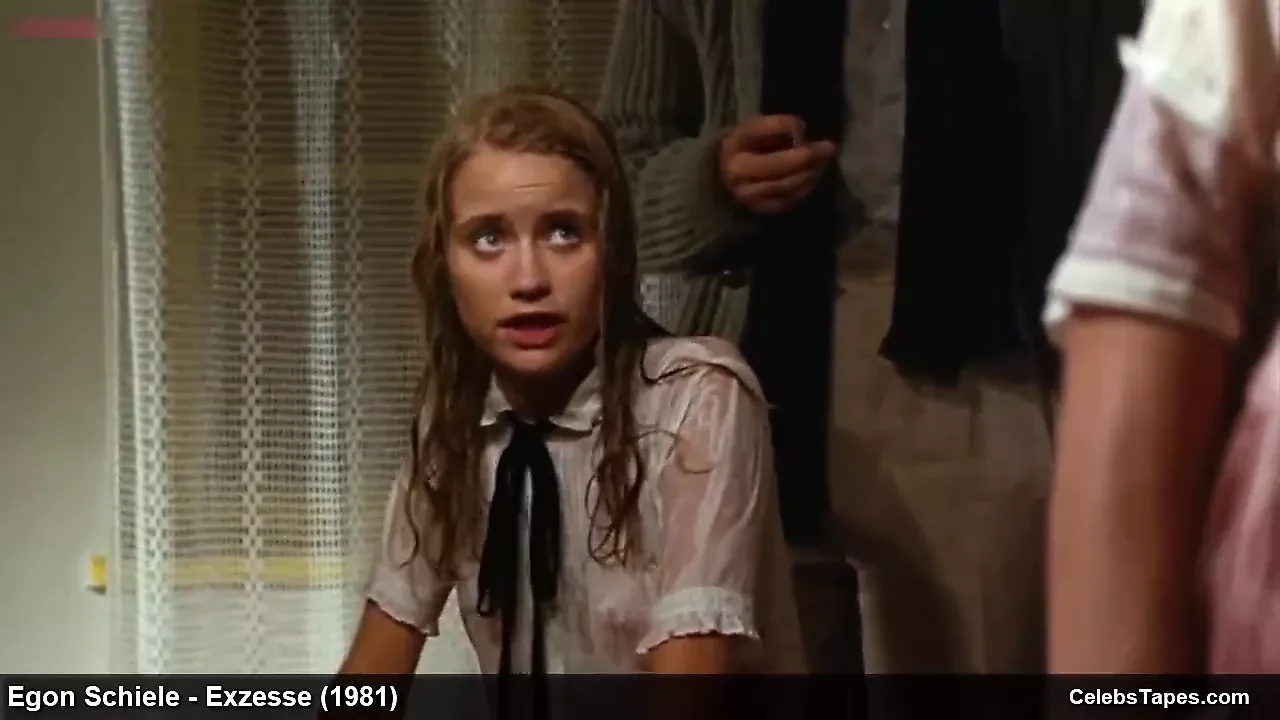Jane Birkin和Karinafallstein的裸体和露骨场景