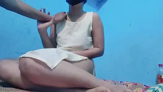 Desi stepsister ki mast chudai ki Hindi
