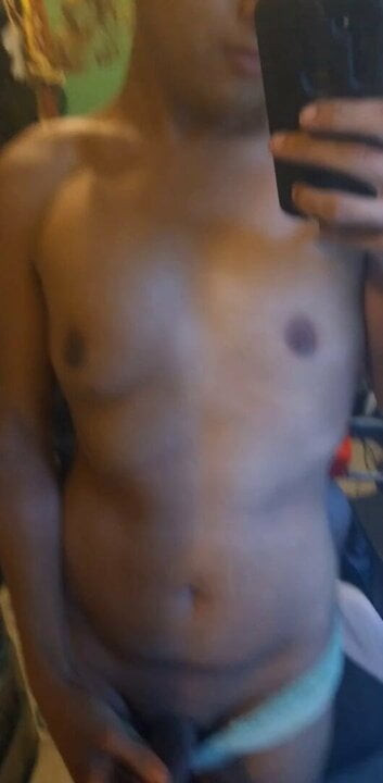 QT Femboy Showing You Her Body