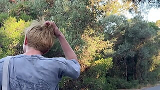 Part 1 A guy with a big cock in the forest filled my mouth with cum in the forest and then fucked in the ass